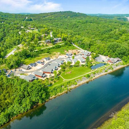 New Ozark Oasis Luxe Cabin Retreat With Hot Tub Hollister Esterno foto