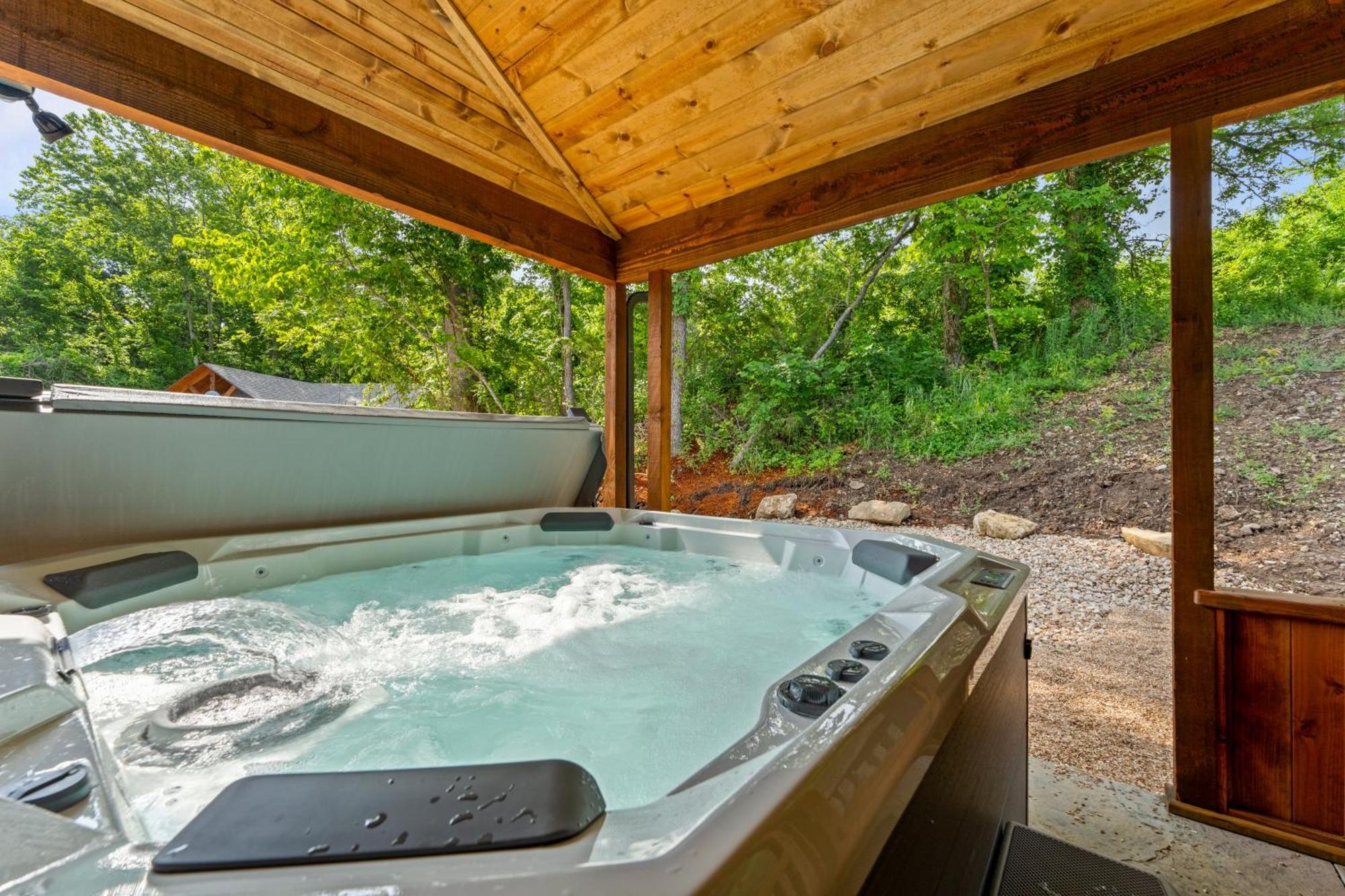 New Ozark Oasis Luxe Cabin Retreat With Hot Tub Hollister Esterno foto